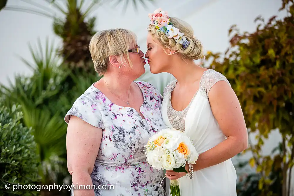 A wedding photographer in Spain – Hannah & Gurdeep’s wedding in Formentera