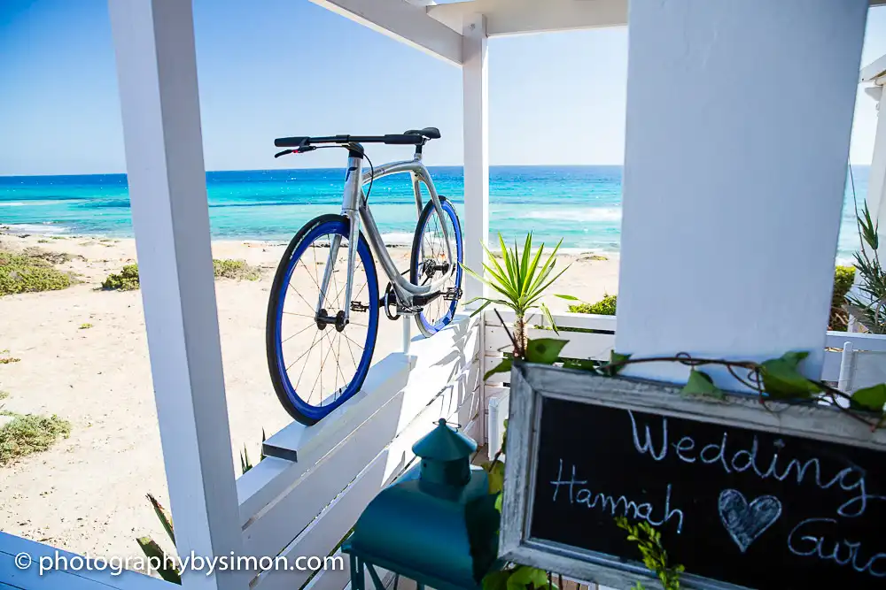 A wedding photographer in Spain – Hannah & Gurdeep’s wedding in Formentera