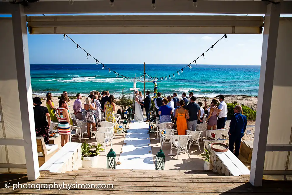 A wedding photographer in Spain – Hannah & Gurdeep’s wedding in Formentera