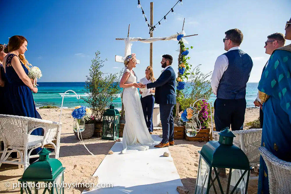 A wedding photographer in Spain – Hannah & Gurdeep’s wedding in Formentera