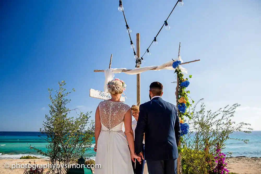 A wedding photographer in Spain – Hannah & Gurdeep’s wedding in Formentera