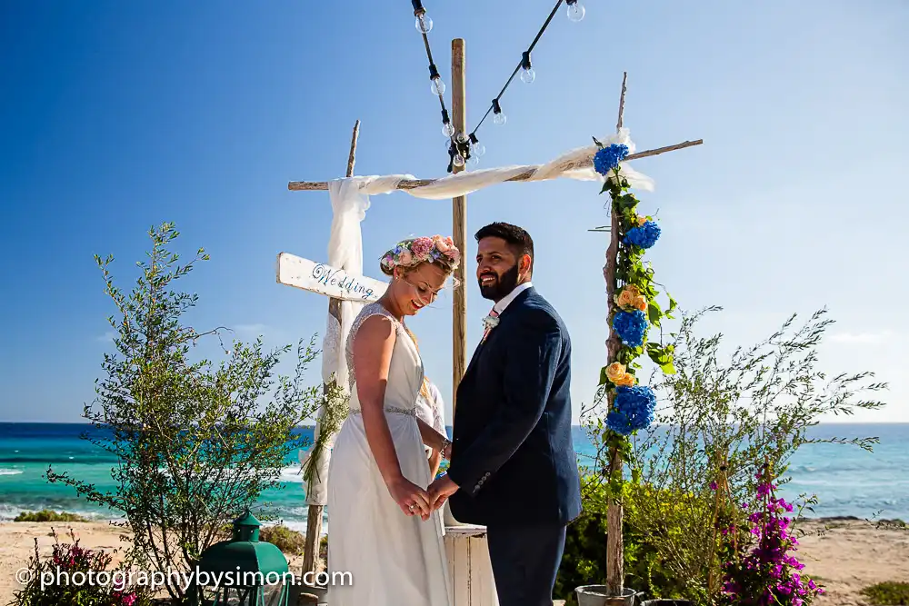 A wedding photographer in Spain – Hannah & Gurdeep’s wedding in Formentera