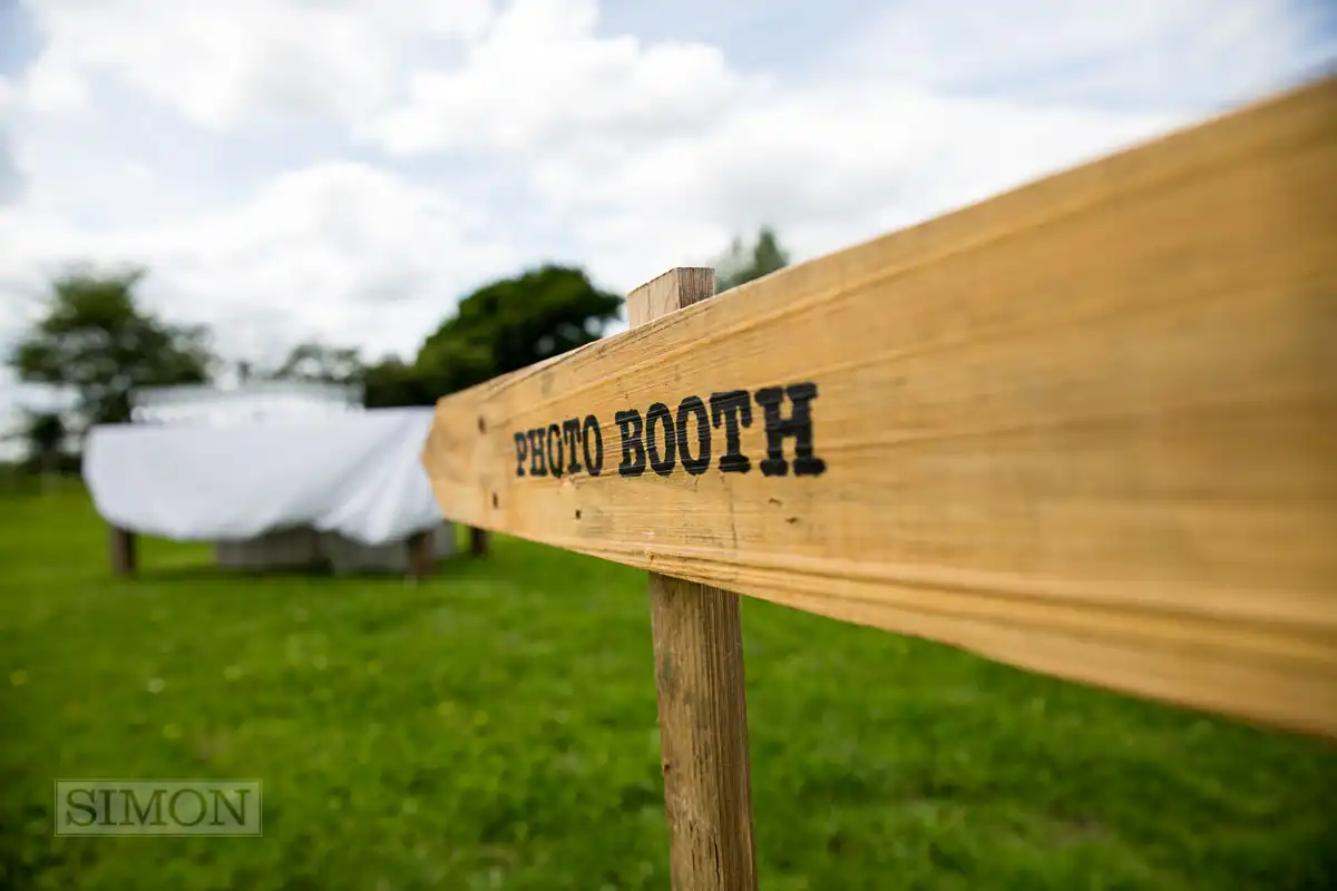 A country wedding in Tewkesbury