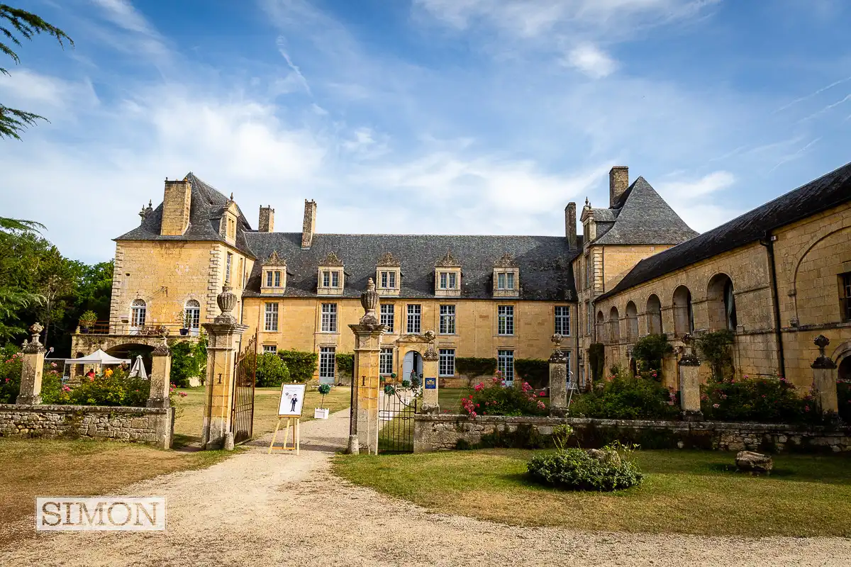Destination Wedding at Château de Sauveboeuf, Dordogne, France