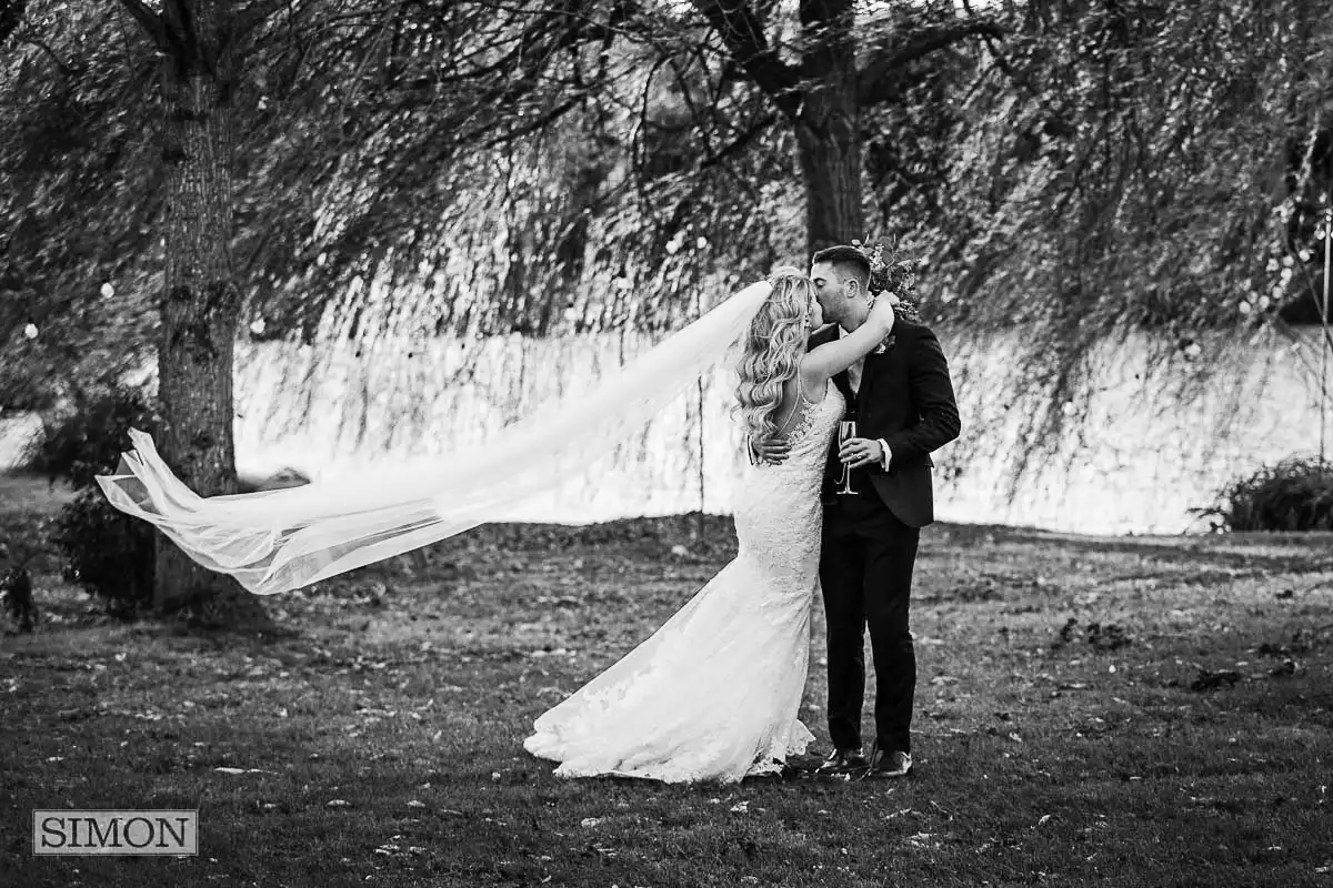 Barns & Yard Wedding Photography