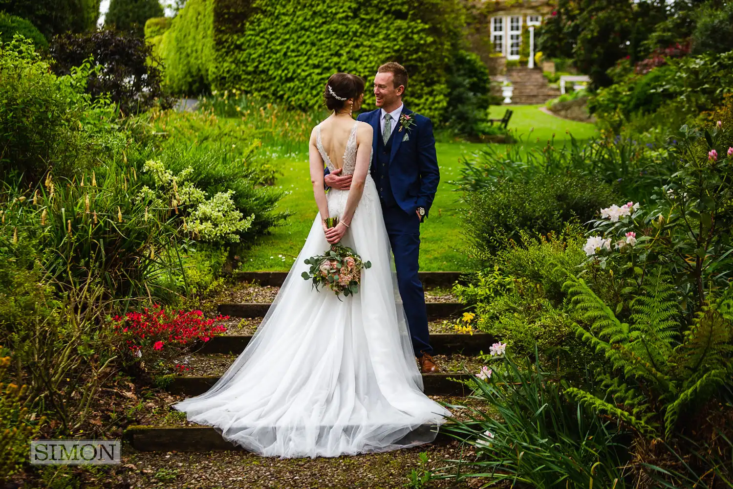 Hilltop Country House Wedding – Cheshire