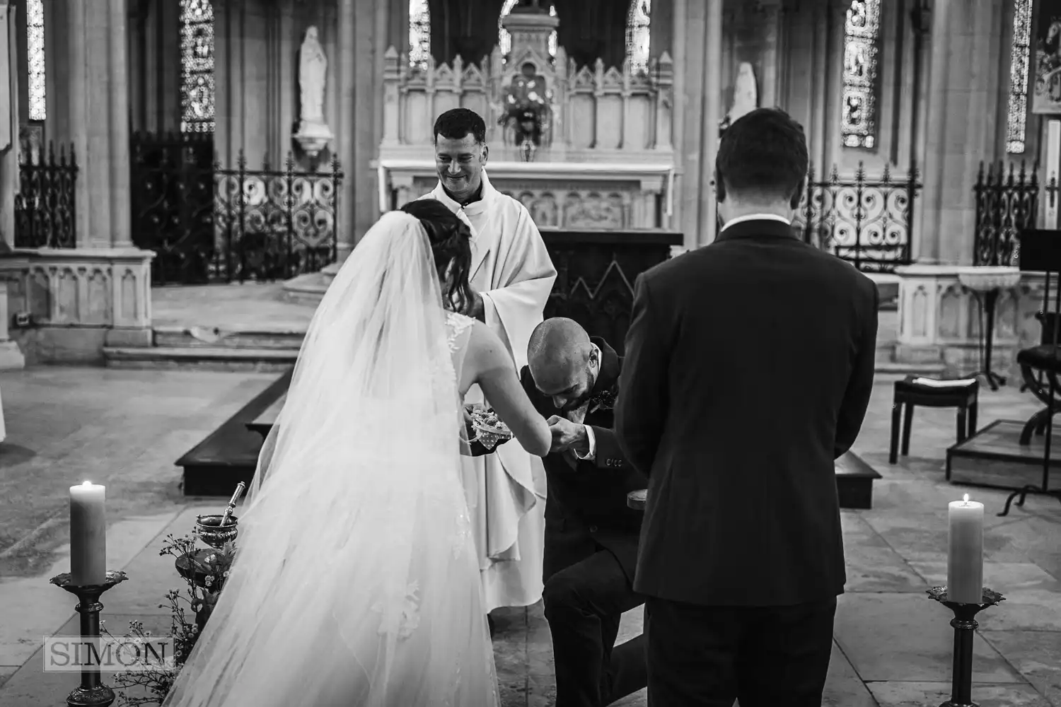 Getting married in France – Château de Mesnières