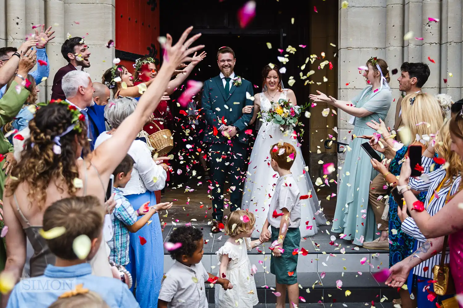 Getting married in France – Château de Mesnières