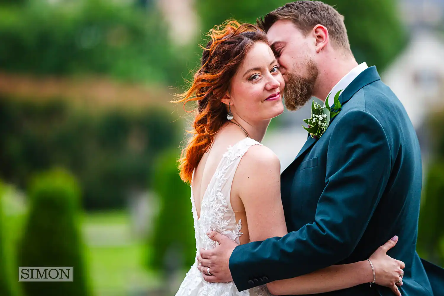 Getting married in France – Château de Mesnières