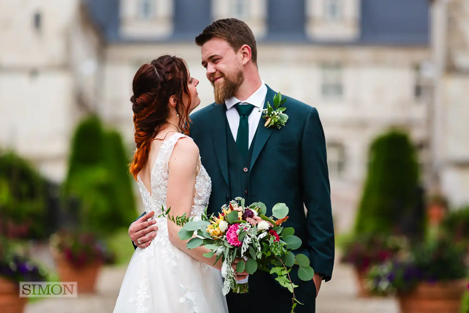 Getting married in France – Château de Mesnières