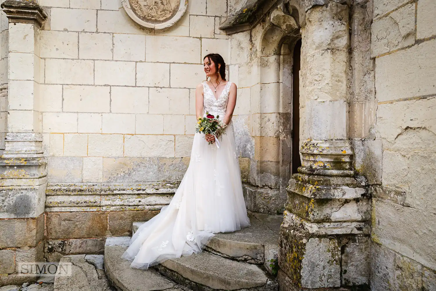 Getting married in France – Château de Mesnières