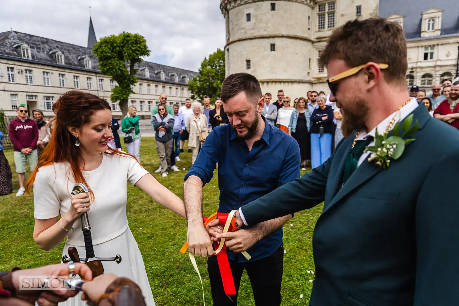 Getting married in France – Château de Mesnières